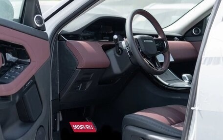 Land Rover Range Rover Evoque II, 2026 год, 4 900 000 рублей, 5 фотография