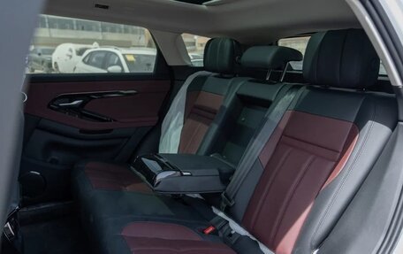 Land Rover Range Rover Evoque II, 2026 год, 4 900 000 рублей, 6 фотография