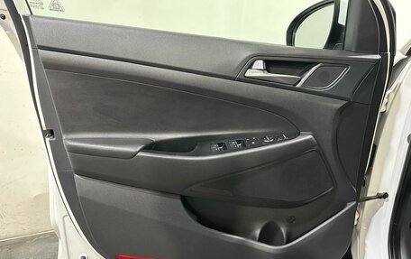 Hyundai Tucson III, 2016 год, 2 000 000 рублей, 13 фотография