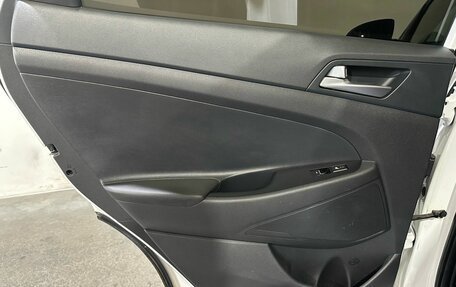 Hyundai Tucson III, 2016 год, 2 000 000 рублей, 15 фотография