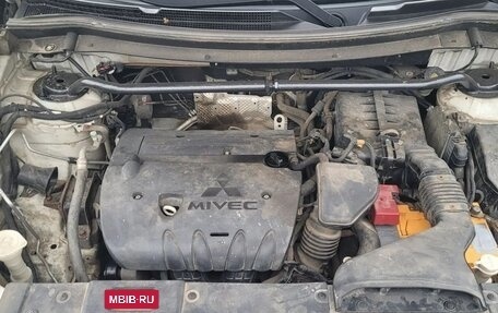 Mitsubishi Outlander III рестайлинг 3, 2013 год, 1 100 000 рублей, 6 фотография
