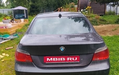 BMW 5 серия, 2003 год, 1 300 000 рублей, 2 фотография
