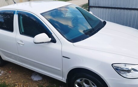 Skoda Octavia, 2011 год, 730 000 рублей, 2 фотография
