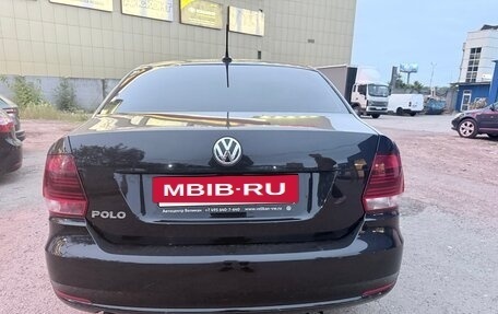 Volkswagen Polo VI (EU Market), 2017 год, 900 000 рублей, 4 фотография