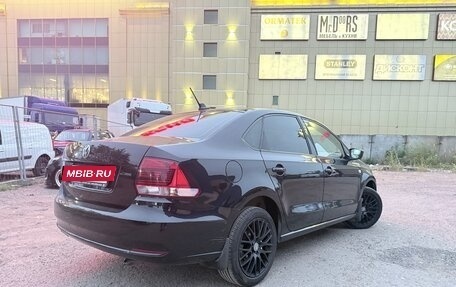 Volkswagen Polo VI (EU Market), 2017 год, 900 000 рублей, 5 фотография