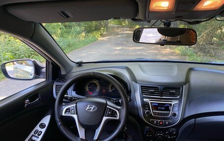 Hyundai Solaris II рестайлинг, 2011 год, 755 000 рублей, 6 фотография