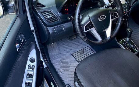 Hyundai Solaris II рестайлинг, 2011 год, 755 000 рублей, 5 фотография