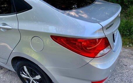 Hyundai Solaris II рестайлинг, 2011 год, 755 000 рублей, 9 фотография