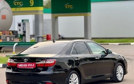 Toyota Camry, 2015 год, 2 570 000 рублей, 4 фотография