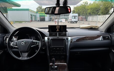 Toyota Camry, 2015 год, 2 570 000 рублей, 16 фотография