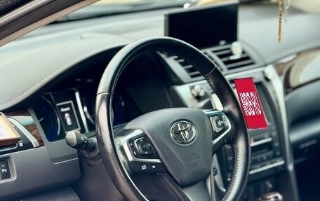 Toyota Camry, 2015 год, 2 570 000 рублей, 10 фотография