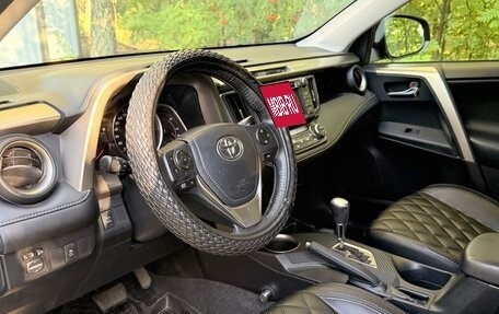 Toyota RAV4, 2014 год, 2 100 000 рублей, 8 фотография