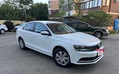 Volkswagen Jetta VI, 2015 год, 845 000 рублей, 3 фотография