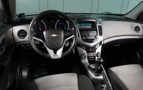 Chevrolet Cruze II, 2012 год, 749 000 рублей, 6 фотография