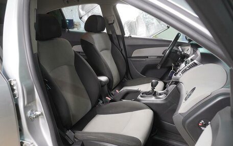 Chevrolet Cruze II, 2012 год, 749 000 рублей, 8 фотография