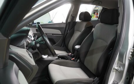 Chevrolet Cruze II, 2012 год, 749 000 рублей, 10 фотография