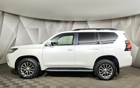 Toyota Land Cruiser Prado 150 рестайлинг 2, 2020 год, 5 000 000 рублей, 5 фотография
