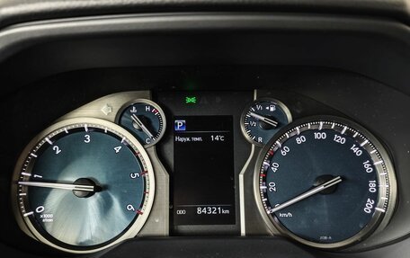 Toyota Land Cruiser Prado 150 рестайлинг 2, 2020 год, 5 000 000 рублей, 18 фотография