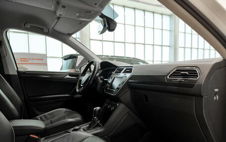 Volkswagen Tiguan II, 2017 год, 2 550 000 рублей, 15 фотография