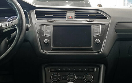Volkswagen Tiguan II, 2017 год, 2 550 000 рублей, 19 фотография