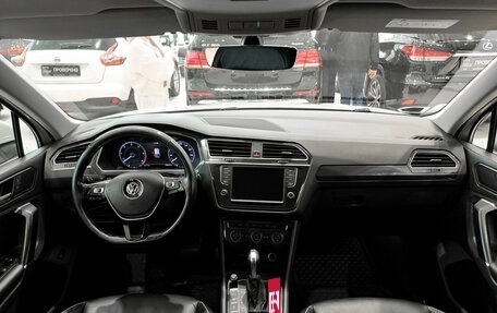 Volkswagen Tiguan II, 2017 год, 2 550 000 рублей, 18 фотография