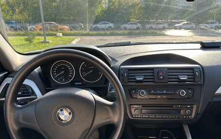 BMW 1 серия, 2012 год, 900 000 рублей, 8 фотография