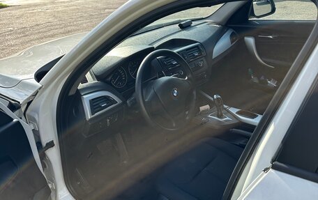 BMW 1 серия, 2012 год, 900 000 рублей, 3 фотография