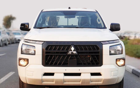 Mitsubishi L200, 2026 год, 3 899 999 рублей, 2 фотография