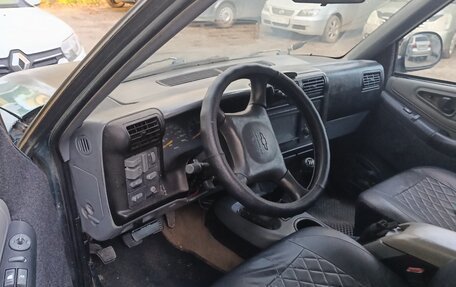 Chevrolet Blazer II рестайлинг, 1997 год, 295 000 рублей, 4 фотография