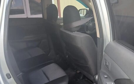 Mitsubishi Outlander III рестайлинг 3, 2014 год, 950 000 рублей, 6 фотография