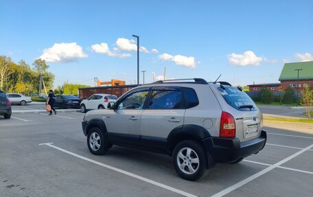 Hyundai Tucson III, 2006 год, 850 000 рублей, 12 фотография