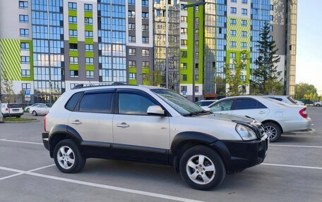 Hyundai Tucson III, 2006 год, 850 000 рублей, 13 фотография