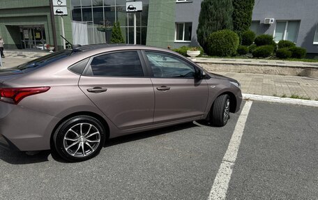 Hyundai Solaris II рестайлинг, 2019 год, 1 430 000 рублей, 5 фотография