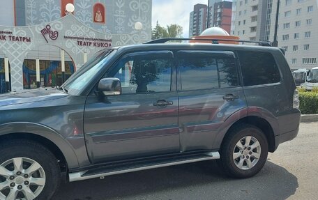 Mitsubishi Pajero IV, 2014 год, 2 400 000 рублей, 15 фотография