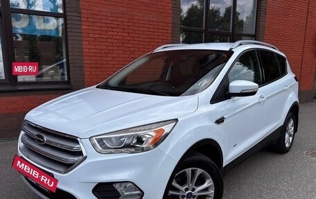 Ford Kuga III, 2017 год, 1 590 000 рублей, 2 фотография