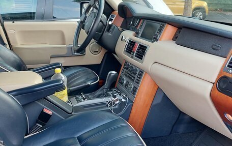 Land Rover Range Rover III, 2005 год, 1 300 000 рублей, 34 фотография
