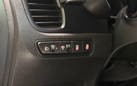 KIA Rio IV, 2018 год, 1 550 000 рублей, 15 фотография