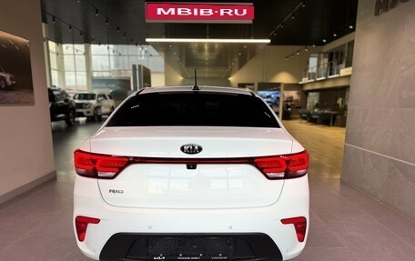 KIA Rio IV, 2018 год, 1 550 000 рублей, 25 фотография