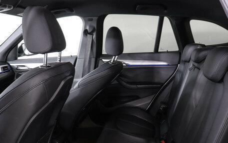 BMW X1, 2018 год, 3 110 000 рублей, 14 фотография