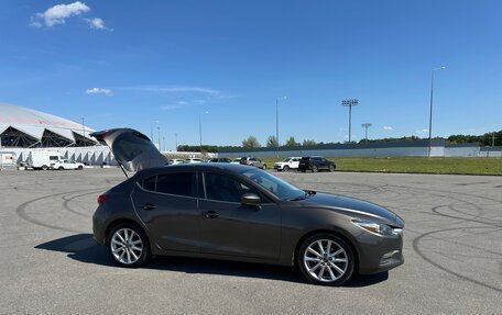 Mazda 3, 2017 год, 1 740 000 рублей, 1 фотография