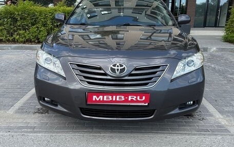 Toyota Camry, 2007 год, 1 390 000 рублей, 1 фотография