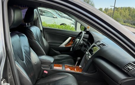Toyota Camry, 2007 год, 1 390 000 рублей, 10 фотография