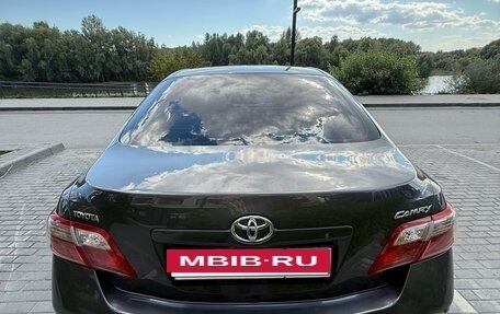 Toyota Camry, 2007 год, 1 390 000 рублей, 2 фотография