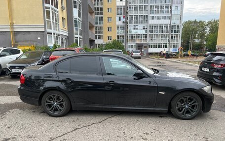 BMW 3 серия, 2011 год, 870 000 рублей, 2 фотография