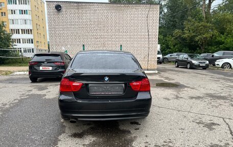 BMW 3 серия, 2011 год, 870 000 рублей, 3 фотография