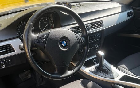 BMW 3 серия, 2011 год, 870 000 рублей, 7 фотография
