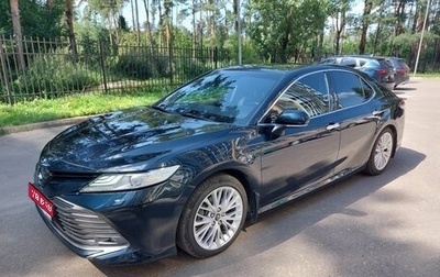 Toyota Camry, 2018 год, 2 590 000 рублей, 1 фотография