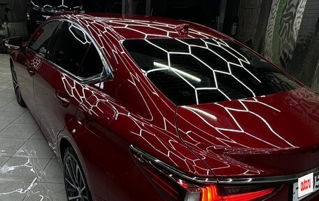 Lexus ES VII, 2021 год, 4 900 000 рублей, 2 фотография
