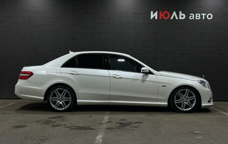 Mercedes-Benz E-Класс, 2011 год, 1 595 000 рублей, 4 фотография