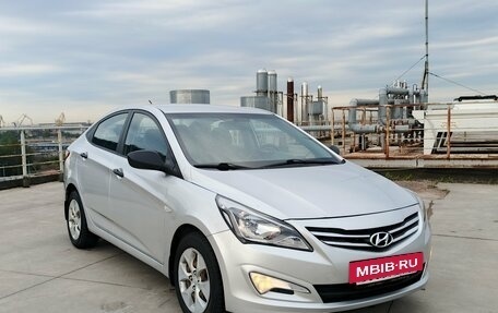 Hyundai Solaris II рестайлинг, 2014 год, 830 000 рублей, 4 фотография